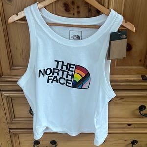 NWT- Womens Northface 🌈 tank